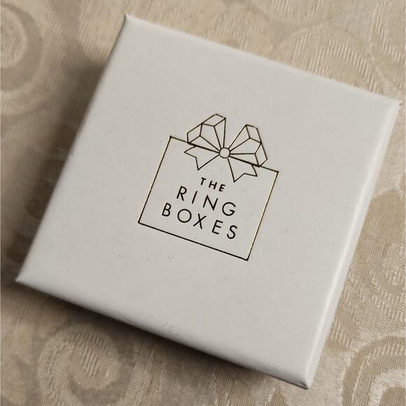 THE RING BOXES MRS.  Compact Mirror New - Picture 2 of 6